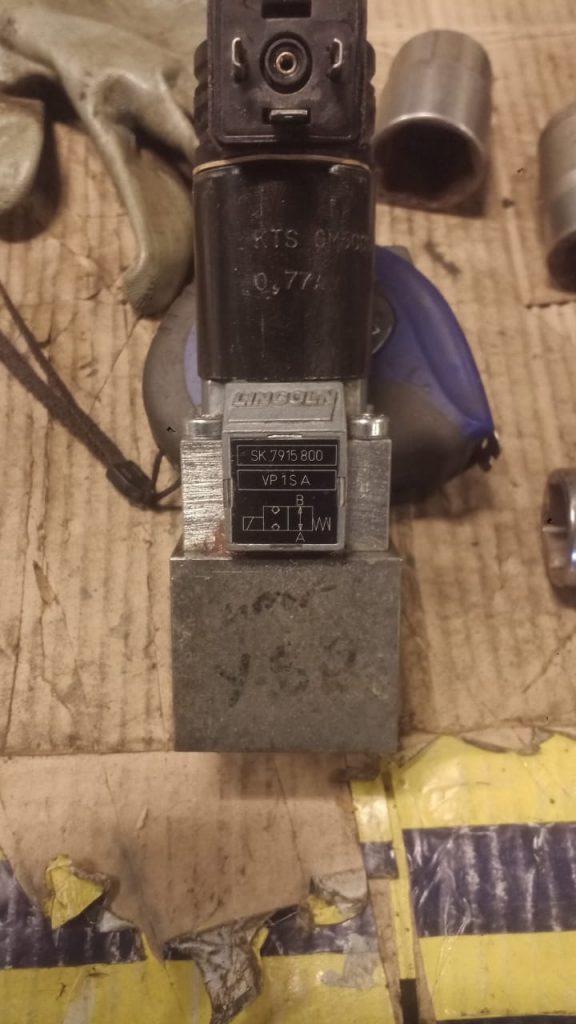 228367c7674d6f5823be9a9bce7a802