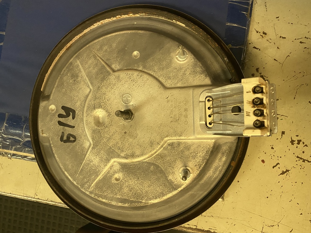 f98810609374640a1123fa7dc6aee22