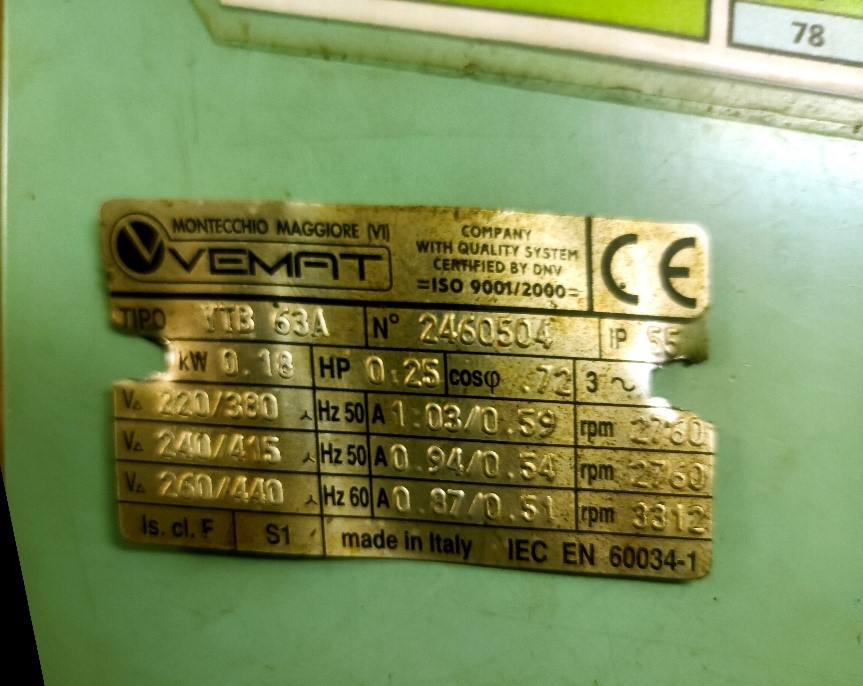 4ef53e2d9ecfbc8578585dd9372258a