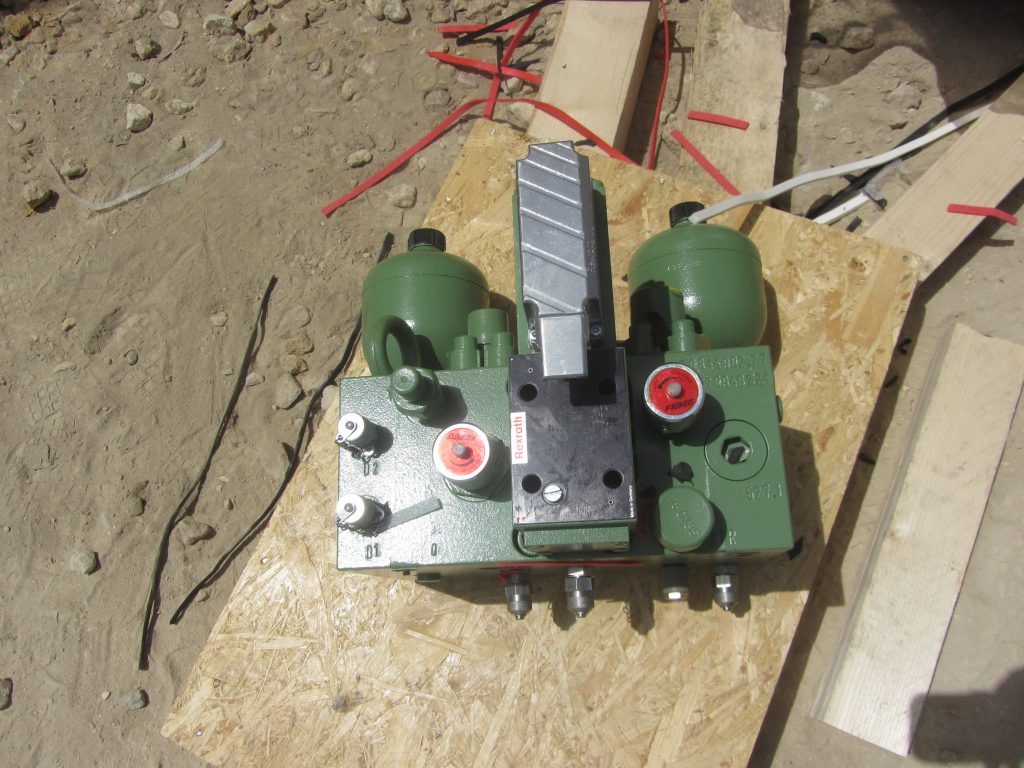 83b08608c8418215f1c10a7fbc4f668