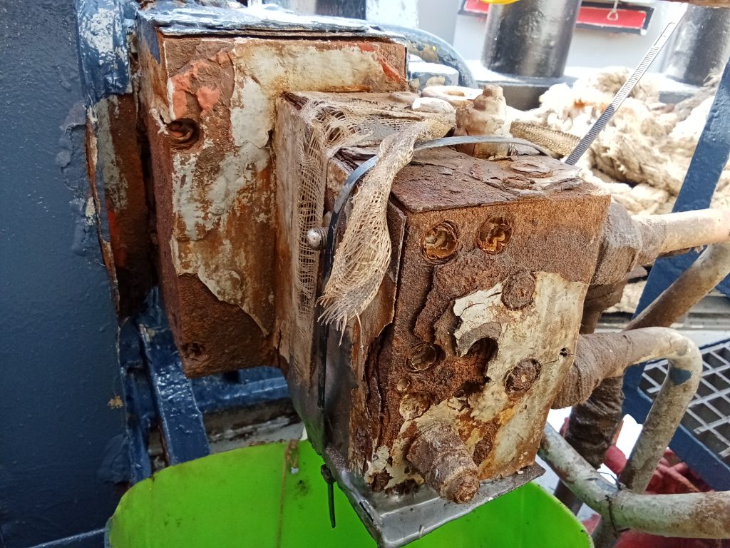 1478159f39e45f991ec0a301fc93283