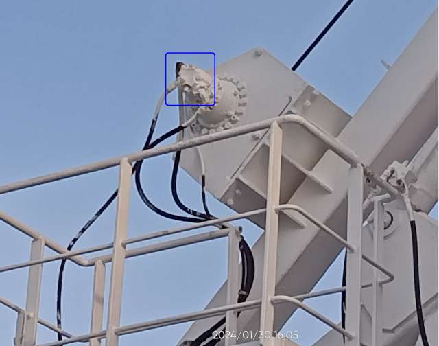 e05302443c5424e49e8f425854502af