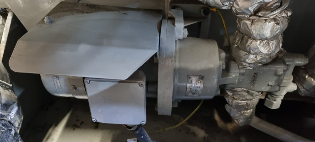 3556a2f951e90aa340b1a59dfeb69d5