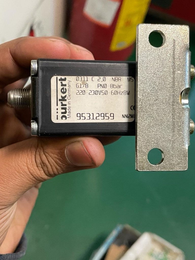 3d258b79f1bb66fbcb1340971c78147