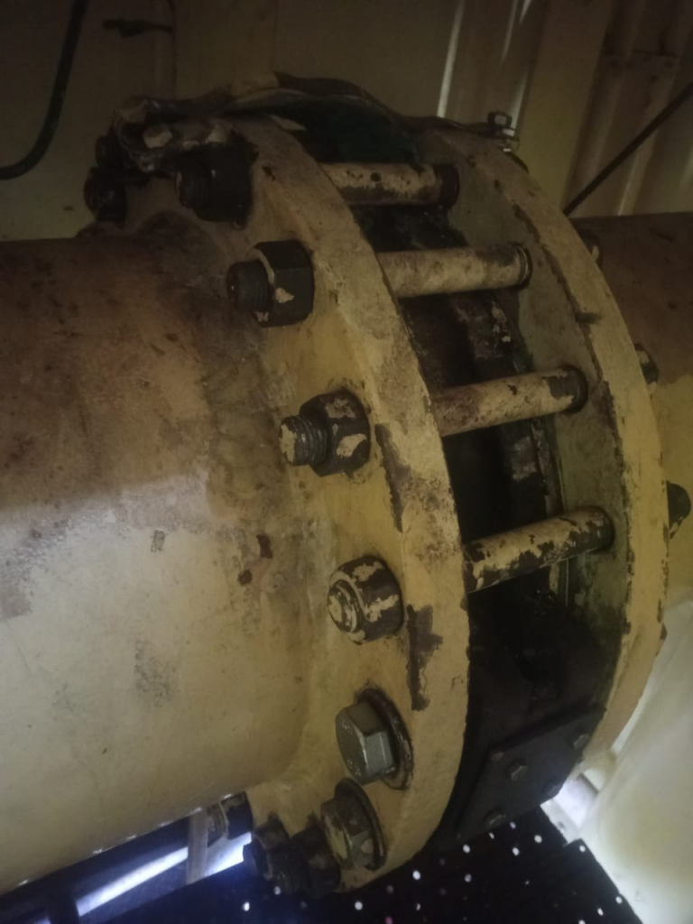 59ef86499895f5f0ccfcf35586e80bf