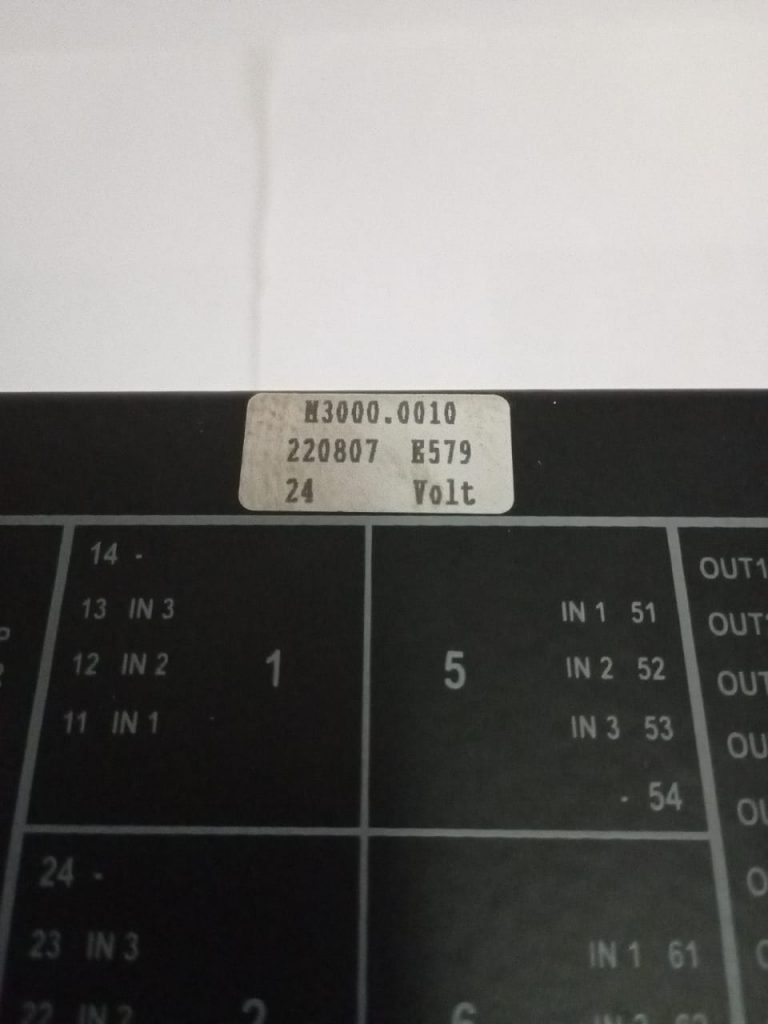 639d11d5cdad1be53b0b1b603ef8c8f9_2