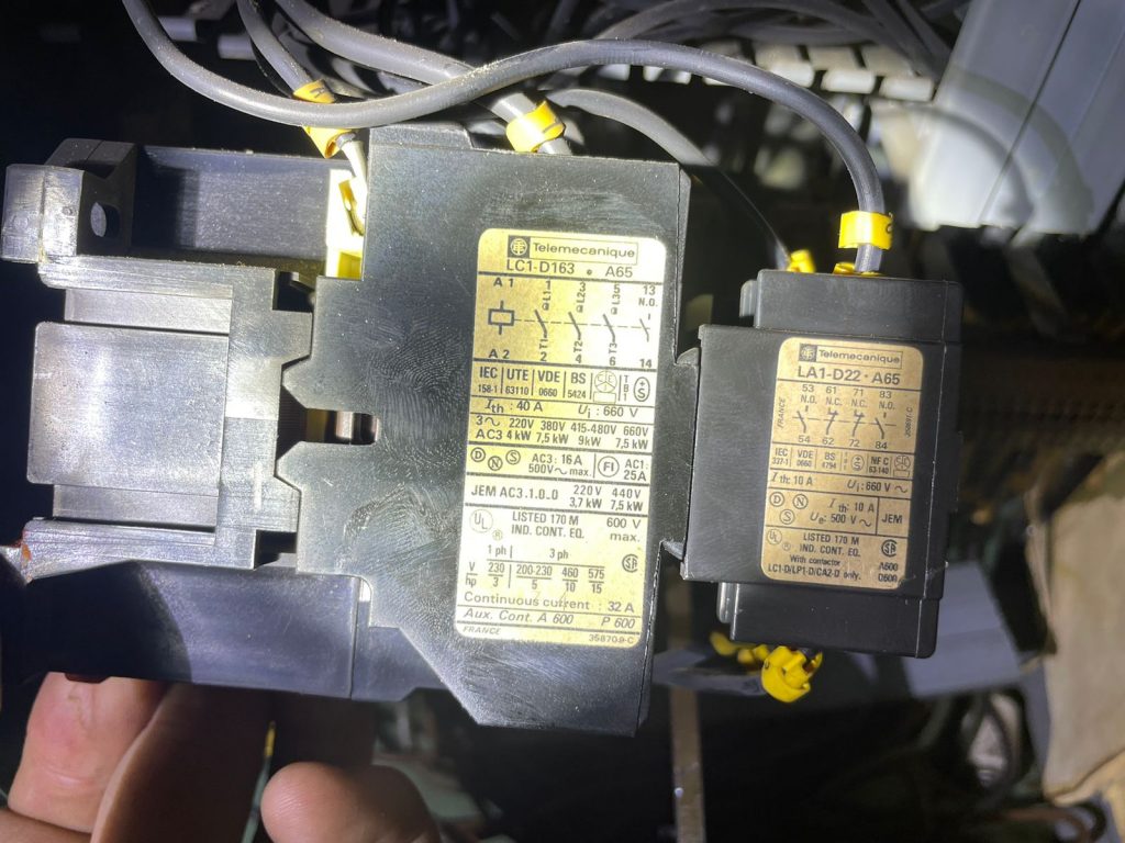 800f2b81afcdcb5e4ec7a132e43416f6_