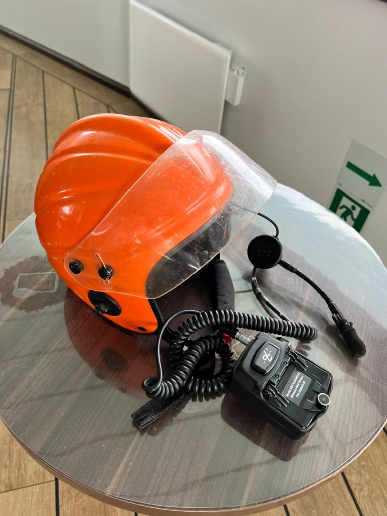 8e18b967d9dbcbda45ff2ea8585c03b3_