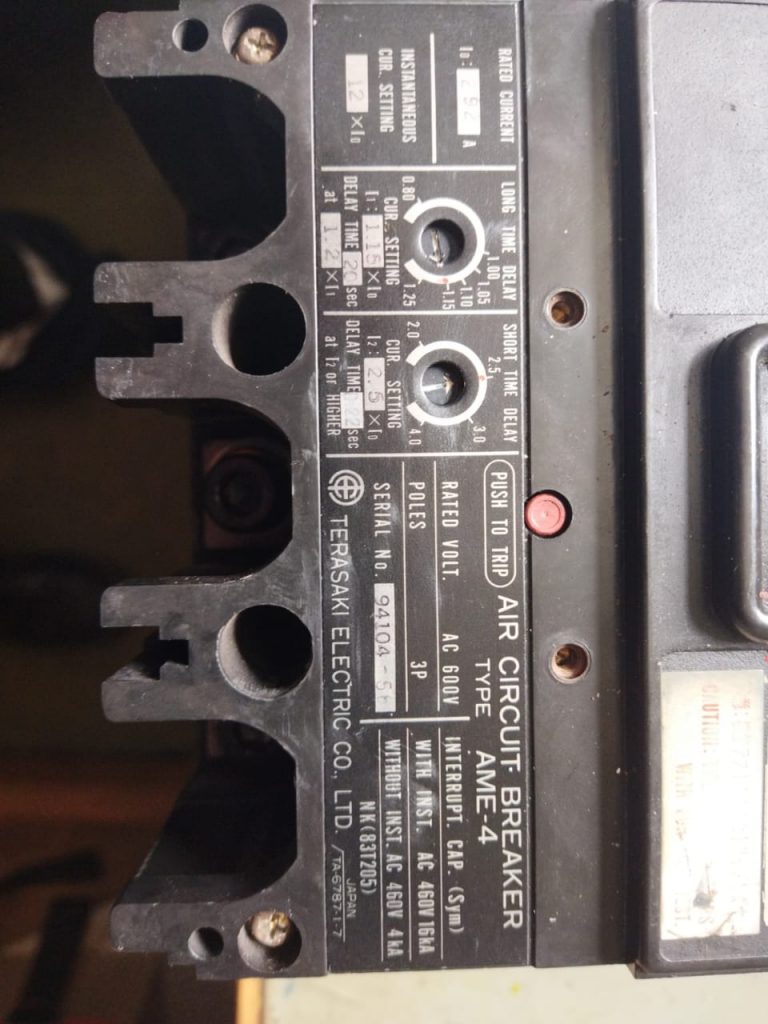 f7d0a064bd7ee9a54bbd9f46dd1e1403_