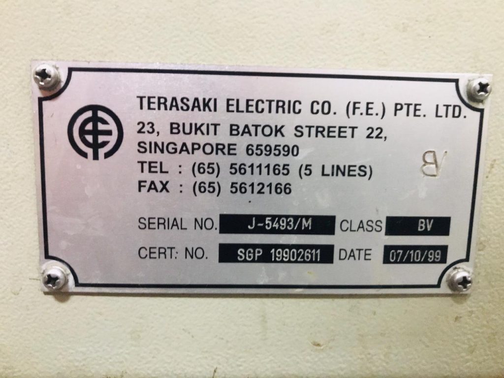 03a614361f37b2aed60bf0bd0a98d23