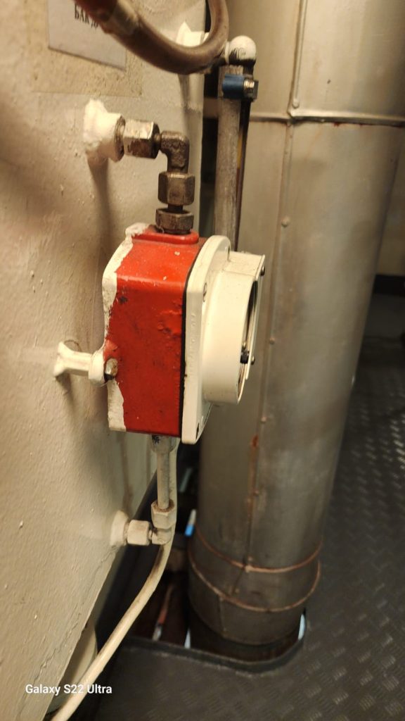 bf76f03fa838df66f85f59df2491f643_