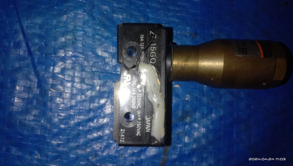 d0483c8edd866f1ec1c00a00abfb60b