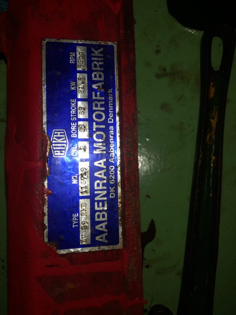 de18474e3328b2ef1a71ee1020132bf