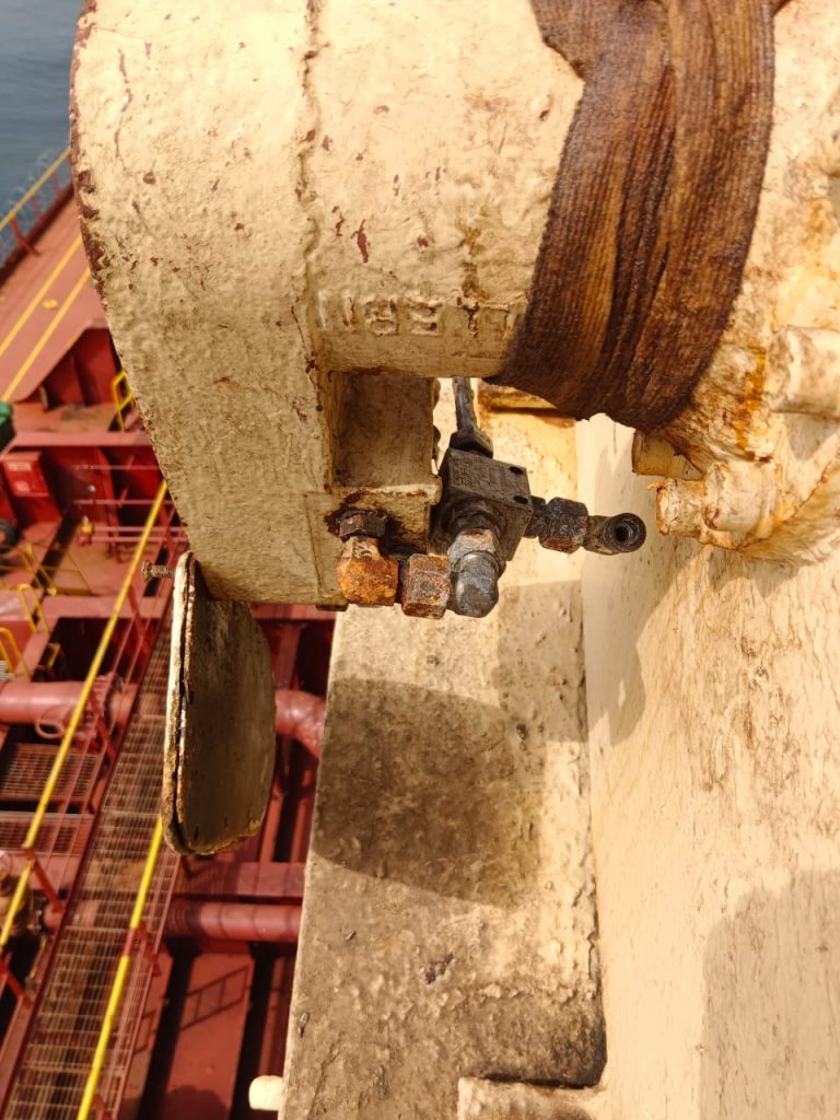 569c19793275a19d8eb4b8f9d81e269