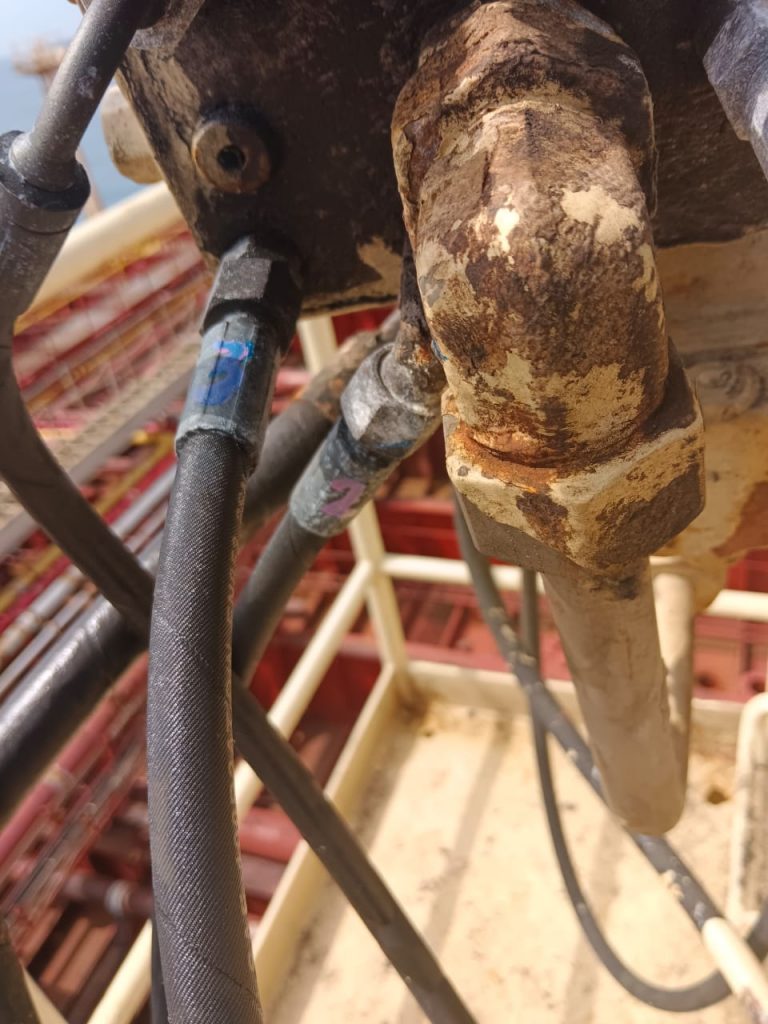 8753532a938557b04fddca93a6d8462