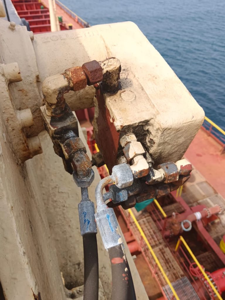 a7bdc56f757e6a895ad32b820bd3c70