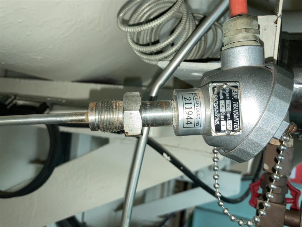 a8dcea2f84d8557f53fef20d923593e