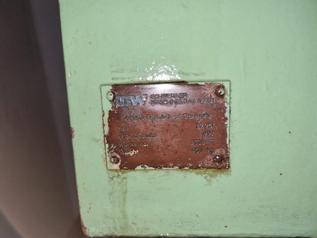 ff4c46dcebb7bac8f04d56ec5dd71a1