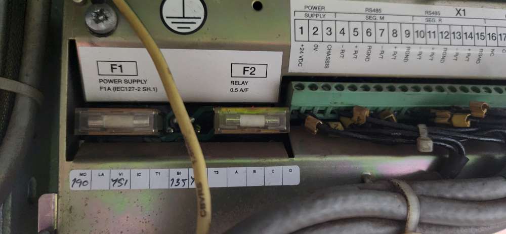 858a8dfca83ae3ed6d37f4b7ac0f693