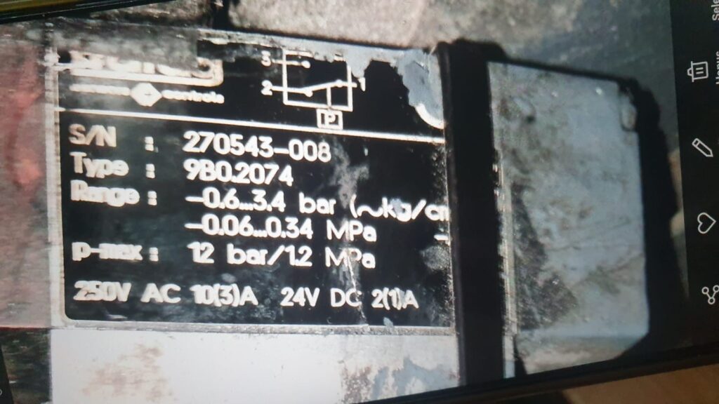 2a4c00ebb5bf8d14cabd956c51038ea