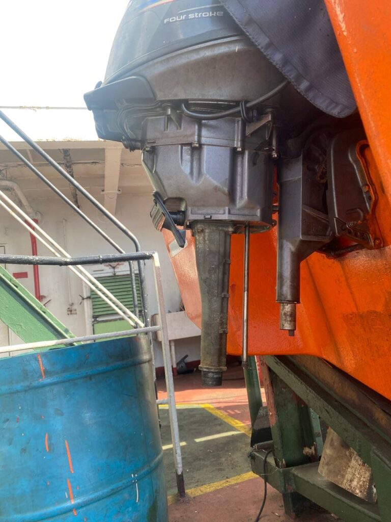 4f4a636610e2d354bae213d41ba5a56