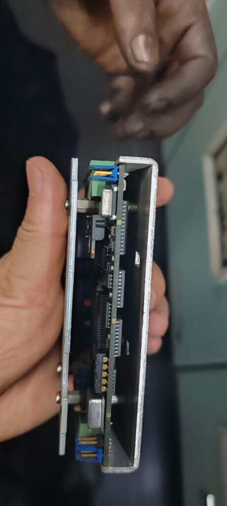 81a1bb79286e9fddfbd3e400205905b