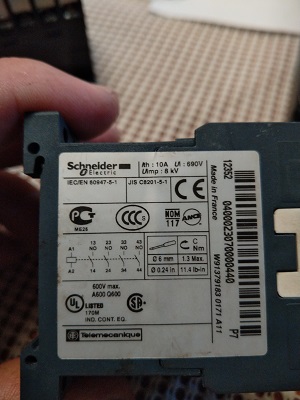 930b29fb5894e985580e3a7d7439fbd