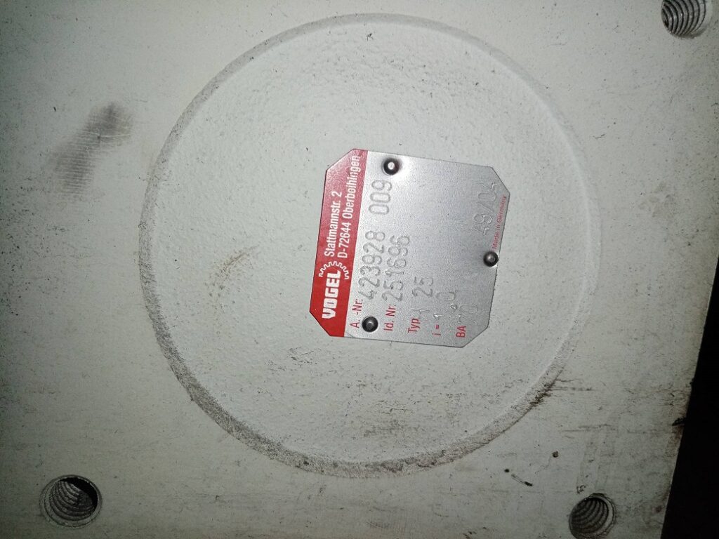 96d1071149cd6b1b78efca5219de08e