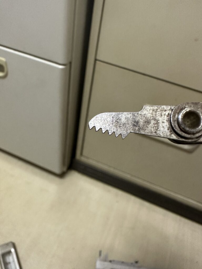 e0e4e5ff2221421e8a23ec17fdd918a