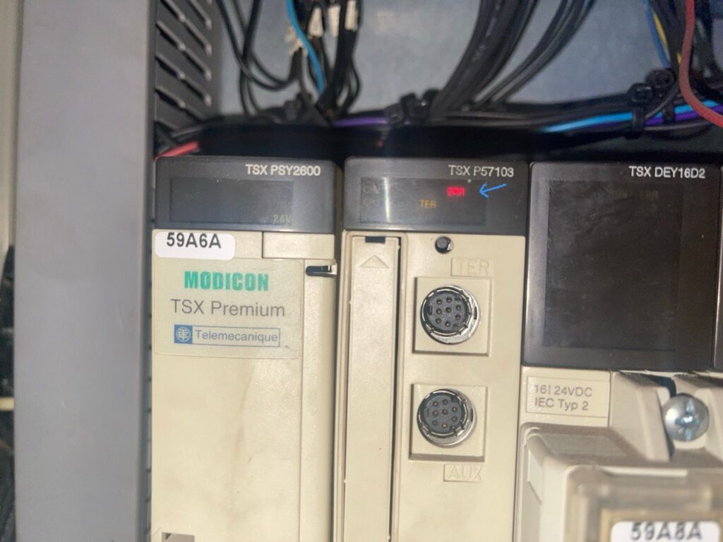 1e06350632e306aa825f78f3b948373