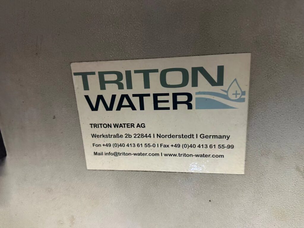 dadcc2357faab02aaa9aa8dbeee028a