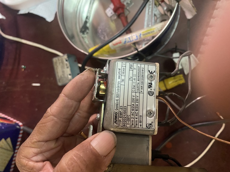 1524d02d29f48e8246cc2c37e0f20d6