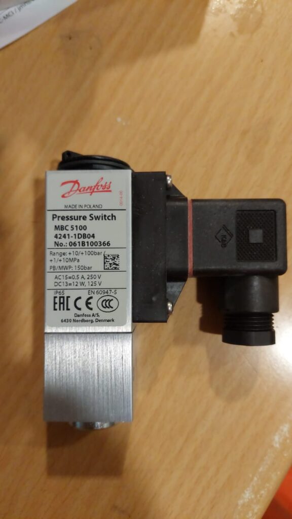 47476ffe08faf21f0b39ad6500a9267