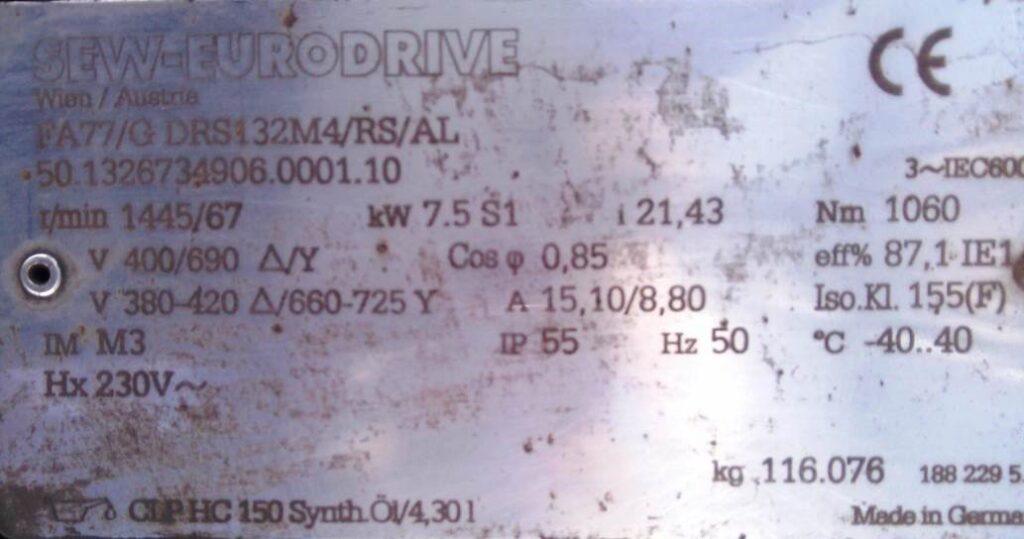 8d0d7676d6785d0ff42ebff322dddd5