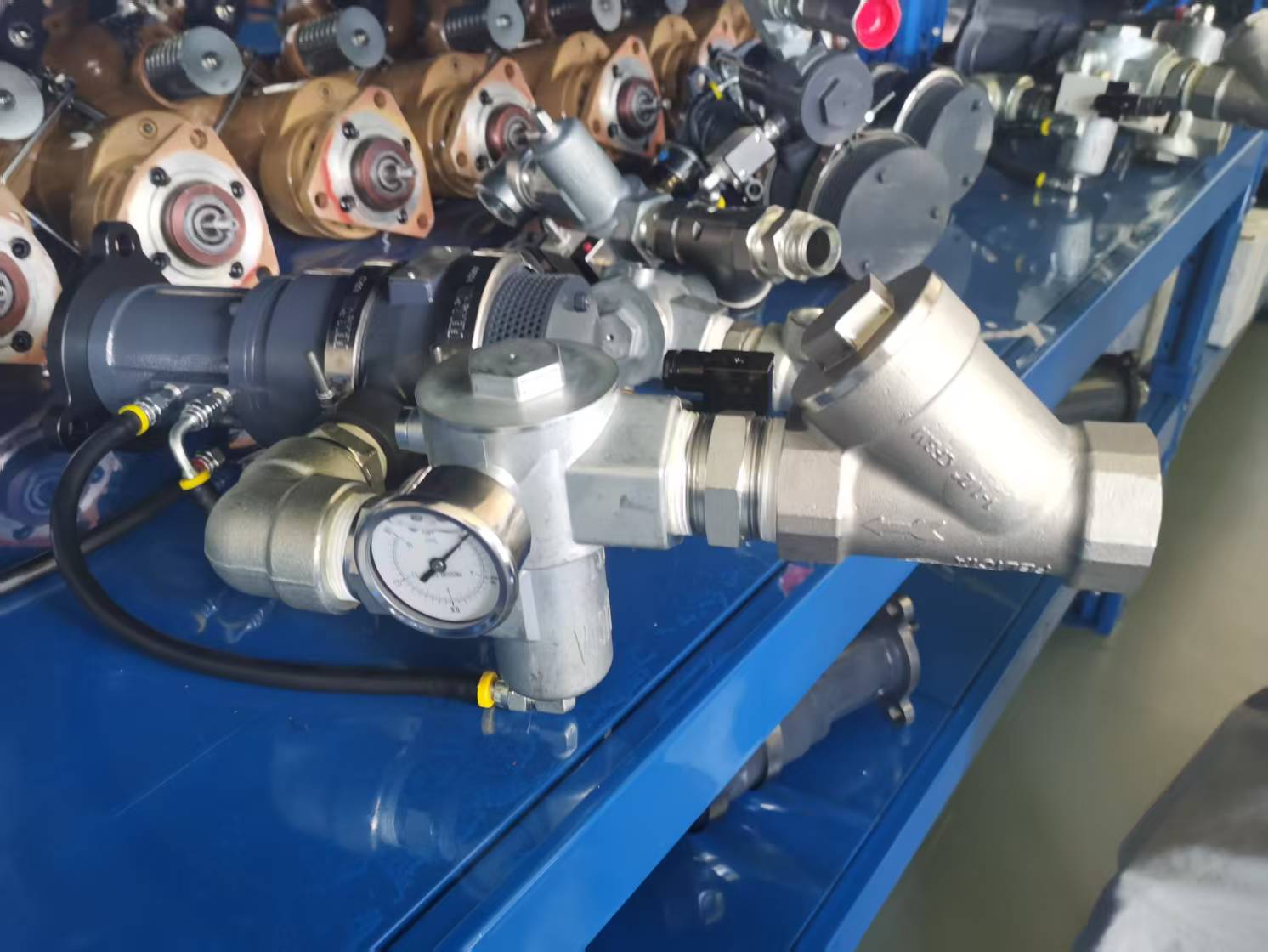 配型国内外发动机启动马达-船用采购网-船舶物料采购-船务服务-一站式船用设备供应服务